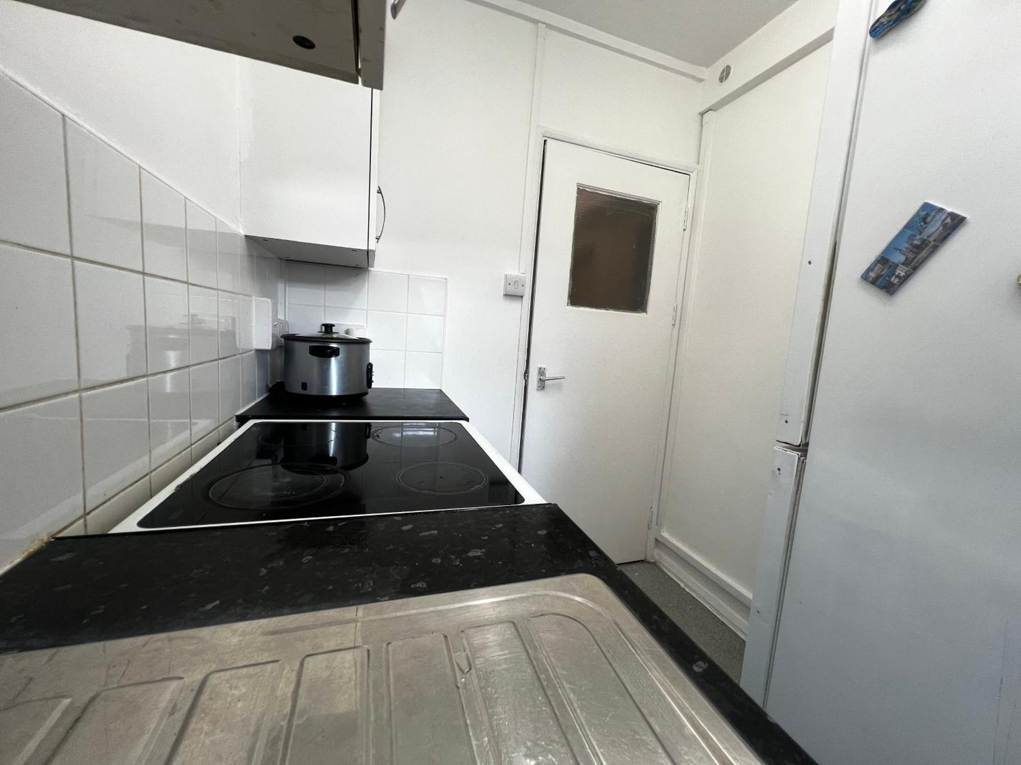 1-Bed Flat With Fast Wi-Fi In Prime Location 15Mins From Central Londra Esterno foto