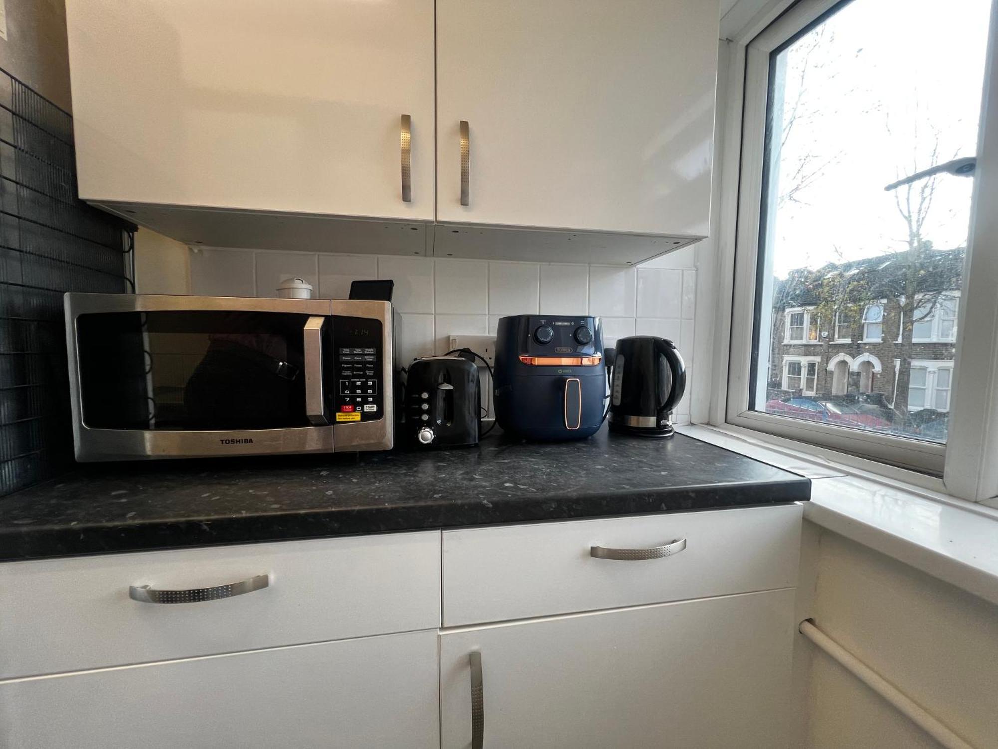 1-Bed Flat With Fast Wi-Fi In Prime Location 15Mins From Central Londra Esterno foto